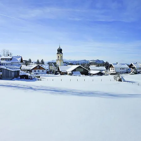 4 Star Holiday Home In Oy-Mittelberg Lägenhet *